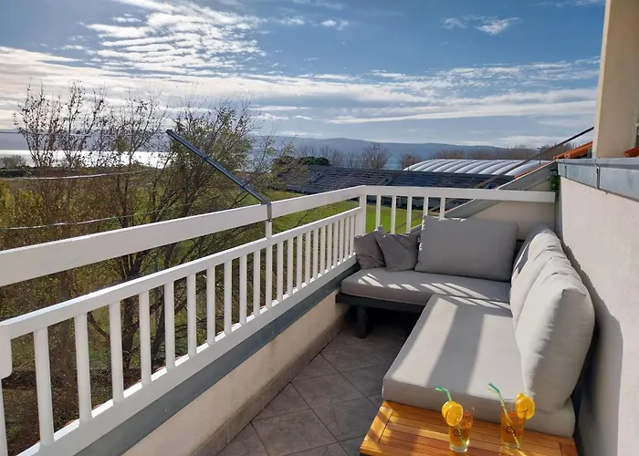Seaview Apartment